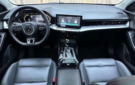 MG 5, 2022 год, 900 006 рублей, 8 фотография