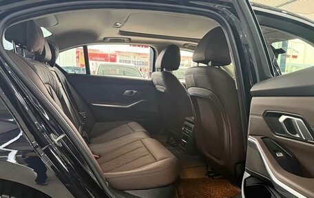 BMW 3 серия, 2023 год, 3 874 040 рублей, 15 фотография