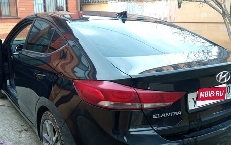 Hyundai Elantra VI рестайлинг, 2017 год, 1 170 000 рублей, 6 фотография