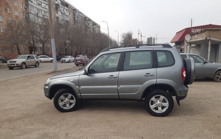Chevrolet Niva I рестайлинг, 2016 год, 820 000 рублей, 1 фотография