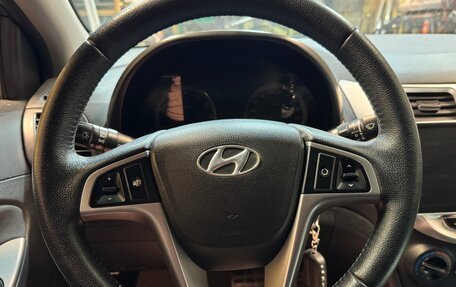 Hyundai Solaris II рестайлинг, 2015 год, 529 000 рублей, 12 фотография