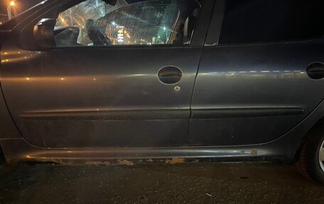 Peugeot 206, 2005 год, 169 999 рублей, 5 фотография