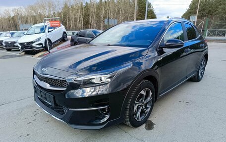 KIA XCeed I, 2020 год, 1 899 995 рублей, 3 фотография