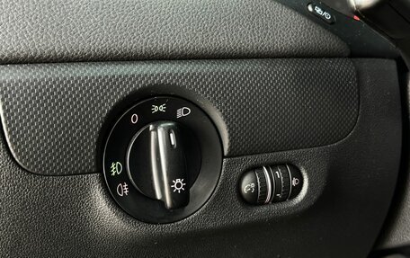 Volkswagen Jetta VI, 2014 год, 999 000 рублей, 14 фотография