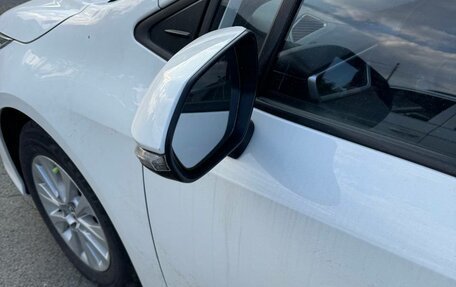 Toyota Corolla, 2022 год, 1 970 000 рублей, 7 фотография