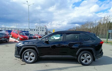 Toyota RAV4, 2021 год, 3 399 995 рублей, 4 фотография