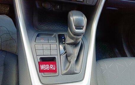 Toyota RAV4, 2021 год, 3 399 995 рублей, 20 фотография