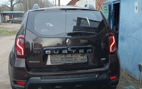Renault Duster, 2018 год, 500 000 рублей, 2 фотография