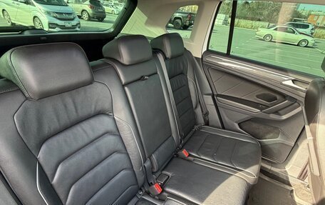 Volkswagen Tiguan II, 2019 год, 3 400 000 рублей, 15 фотография