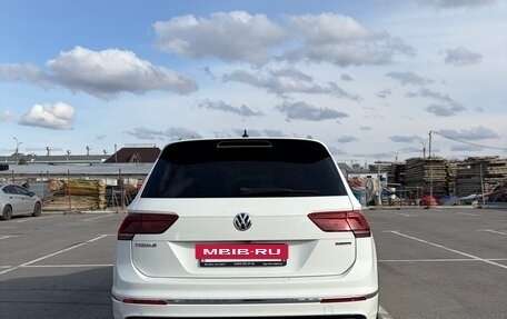 Volkswagen Tiguan II, 2019 год, 3 400 000 рублей, 6 фотография
