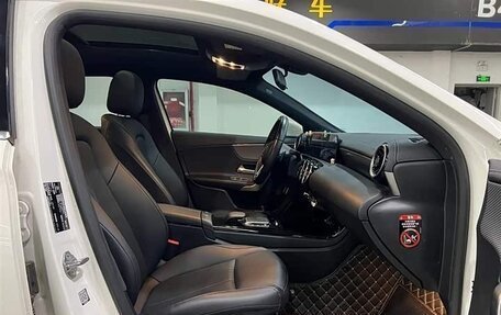 Mercedes-Benz A-Класс, 2022 год, 1 806 540 рублей, 11 фотография