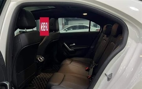 Mercedes-Benz A-Класс, 2022 год, 1 806 540 рублей, 10 фотография