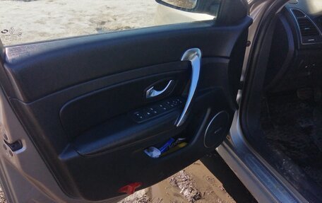 Renault Latitude I, 2010 год, 850 000 рублей, 5 фотография