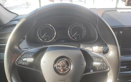 Skoda Rapid II, 2020 год, 1 560 000 рублей, 6 фотография