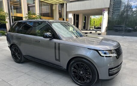 Land Rover Range Rover IV рестайлинг, 2023 год, 14 390 000 рублей, 2 фотография