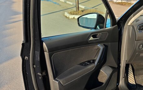 Volkswagen Tiguan II, 2020 год, 2 800 000 рублей, 7 фотография