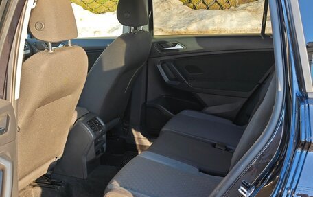 Volkswagen Tiguan II, 2020 год, 2 800 000 рублей, 8 фотография