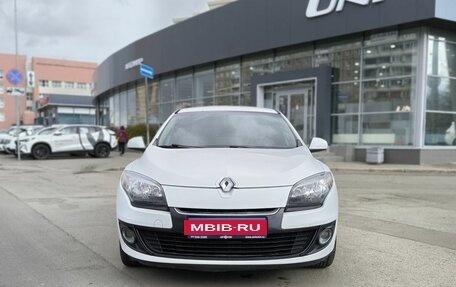Renault Megane III, 2013 год, 641 000 рублей, 2 фотография