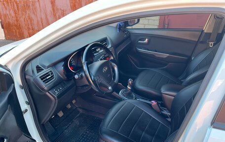 KIA Rio III рестайлинг, 2015 год, 1 100 000 рублей, 5 фотография