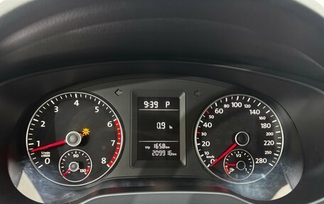 Volkswagen Jetta VI, 2013 год, 1 160 000 рублей, 16 фотография