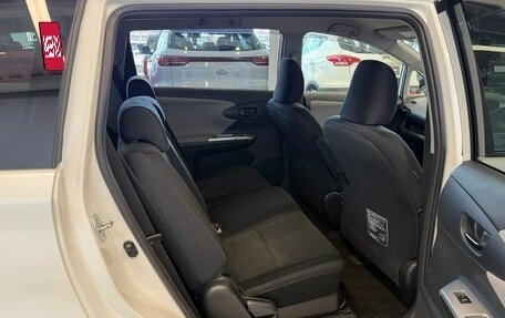 Toyota Wish II, 2009 год, 1 299 999 рублей, 18 фотография