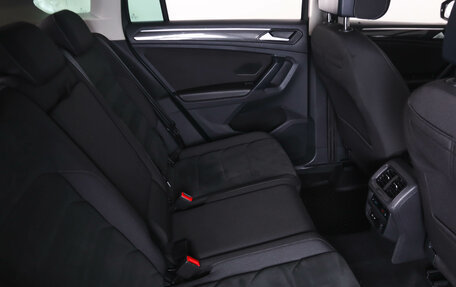 Volkswagen Tiguan II, 2021 год, 3 649 000 рублей, 14 фотография