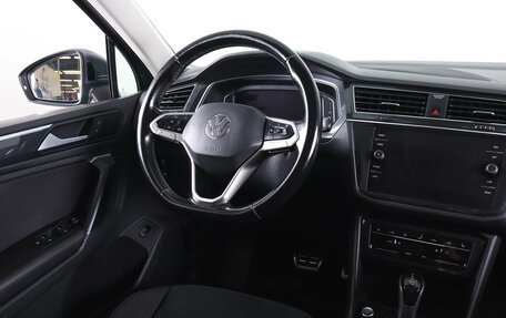 Volkswagen Tiguan II, 2021 год, 3 649 000 рублей, 16 фотография