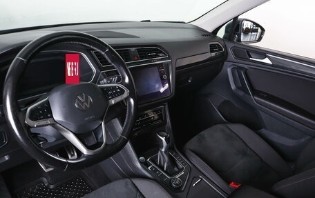 Volkswagen Tiguan II, 2021 год, 3 649 000 рублей, 12 фотография