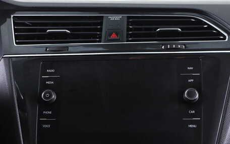 Volkswagen Tiguan II, 2021 год, 3 649 000 рублей, 22 фотография