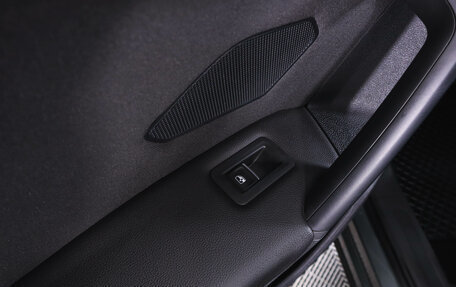 Volkswagen Tiguan II, 2021 год, 3 649 000 рублей, 30 фотография