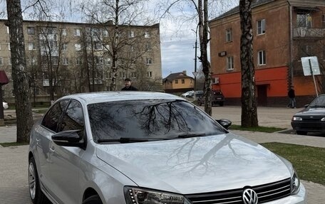 Volkswagen Jetta VI, 2013 год, 1 200 000 рублей, 1 фотография