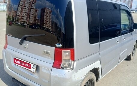 Honda Mobilio Spike I рестайлинг, 2003 год, 315 000 рублей, 12 фотография