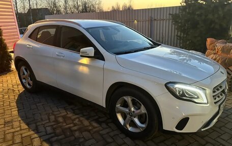 Mercedes-Benz GLA, 2019 год, 2 700 000 рублей, 20 фотография