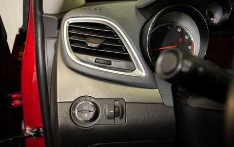 Opel Mokka I, 2014 год, 1 195 000 рублей, 33 фотография