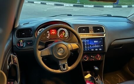 Volkswagen Polo VI (EU Market), 2011 год, 455 000 рублей, 5 фотография