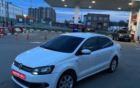Volkswagen Polo VI (EU Market), 2011 год, 455 000 рублей, 4 фотография