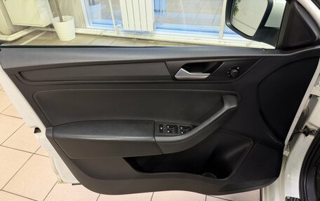 Volkswagen Polo VI (EU Market), 2021 год, 1 190 000 рублей, 14 фотография