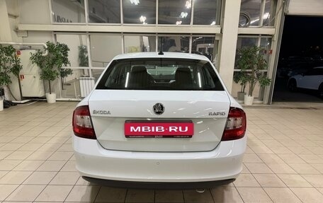 Skoda Rapid I, 2019 год, 1 200 000 рублей, 4 фотография