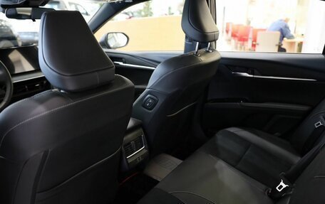 Toyota Camry, 2026 год, 4 550 000 рублей, 10 фотография