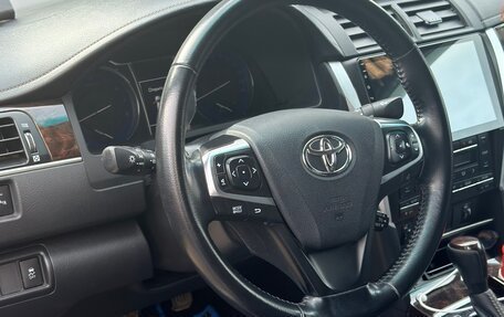 Toyota Camry, 2017 год, 2 400 000 рублей, 7 фотография