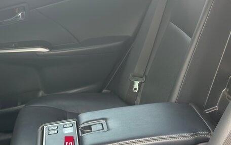 Toyota Camry, 2017 год, 2 400 000 рублей, 5 фотография