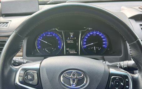 Toyota Camry, 2017 год, 2 400 000 рублей, 9 фотография