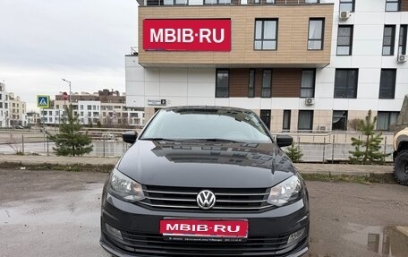 Volkswagen Polo VI (EU Market), 2016 год, 900 000 рублей, 1 фотография