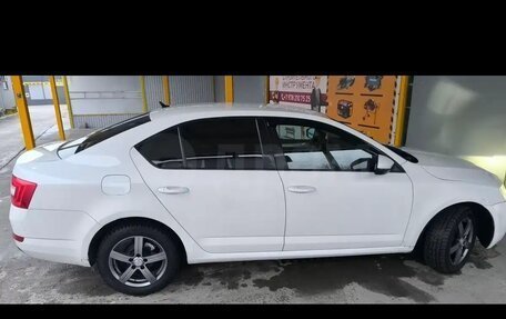 Skoda Octavia, 2015 год, 700 000 рублей, 9 фотография