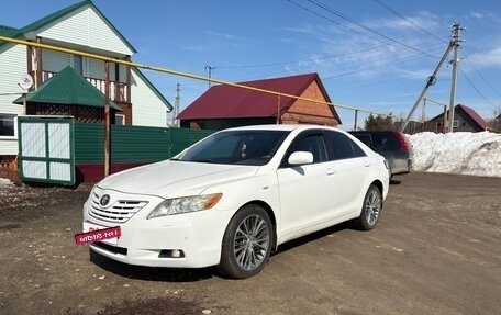 Toyota Camry, 2007 год, 900 000 рублей, 2 фотография
