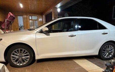 Toyota Camry, 2015 год, 1 730 000 рублей, 6 фотография