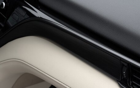 Toyota Camry, 2021 год, 3 800 000 рублей, 16 фотография