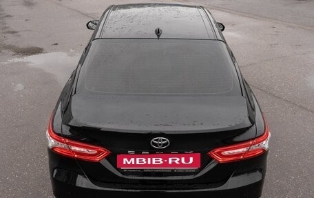 Toyota Camry, 2021 год, 3 800 000 рублей, 3 фотография