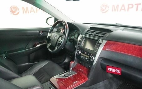 Toyota Camry, 2012 год, 1 987 000 рублей, 10 фотография