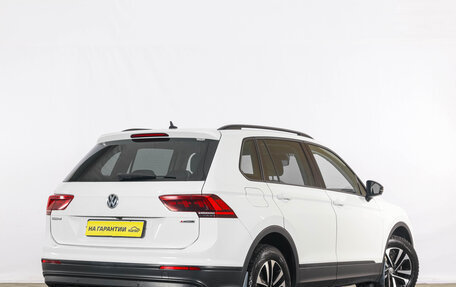 Volkswagen Tiguan II, 2019 год, 2 859 000 рублей, 7 фотография